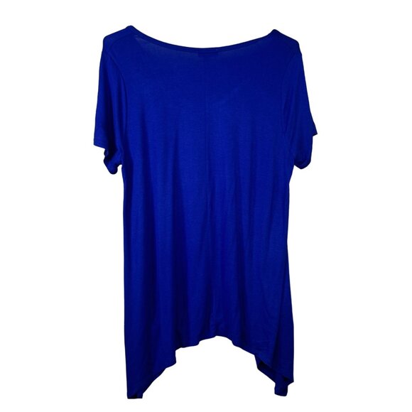 Lavish Womens Blue Top With Rhinestone Design Size 2X Sharkbite hem - Picture 6 of 7